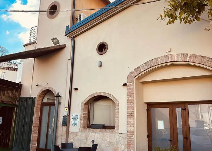 לינה וארוחת בוקר Hora Sesta *