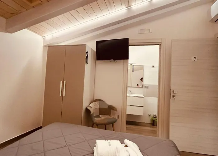 Hora Sesta לינה וארוחת בוקר