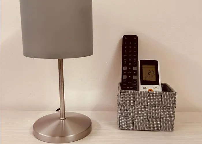 Hora Sesta לינה וארוחת בוקר