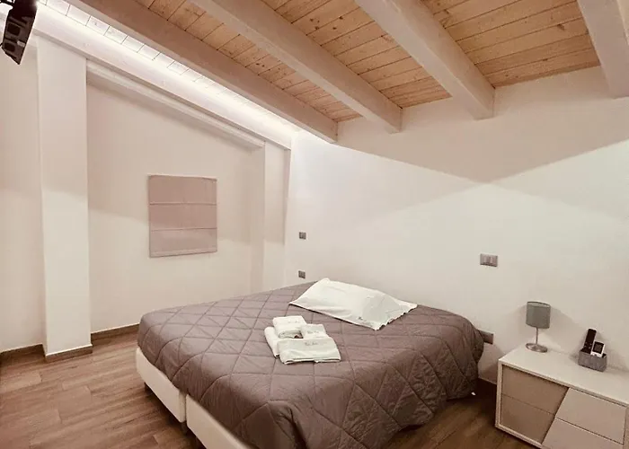 Hora Sesta לינה וארוחת בוקר